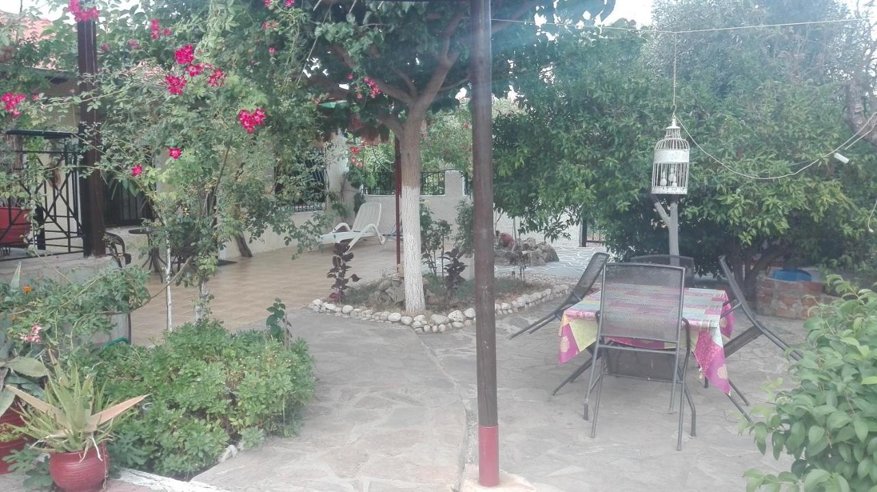 Panos And Chrisas House Villa Drepano  Exterior photo